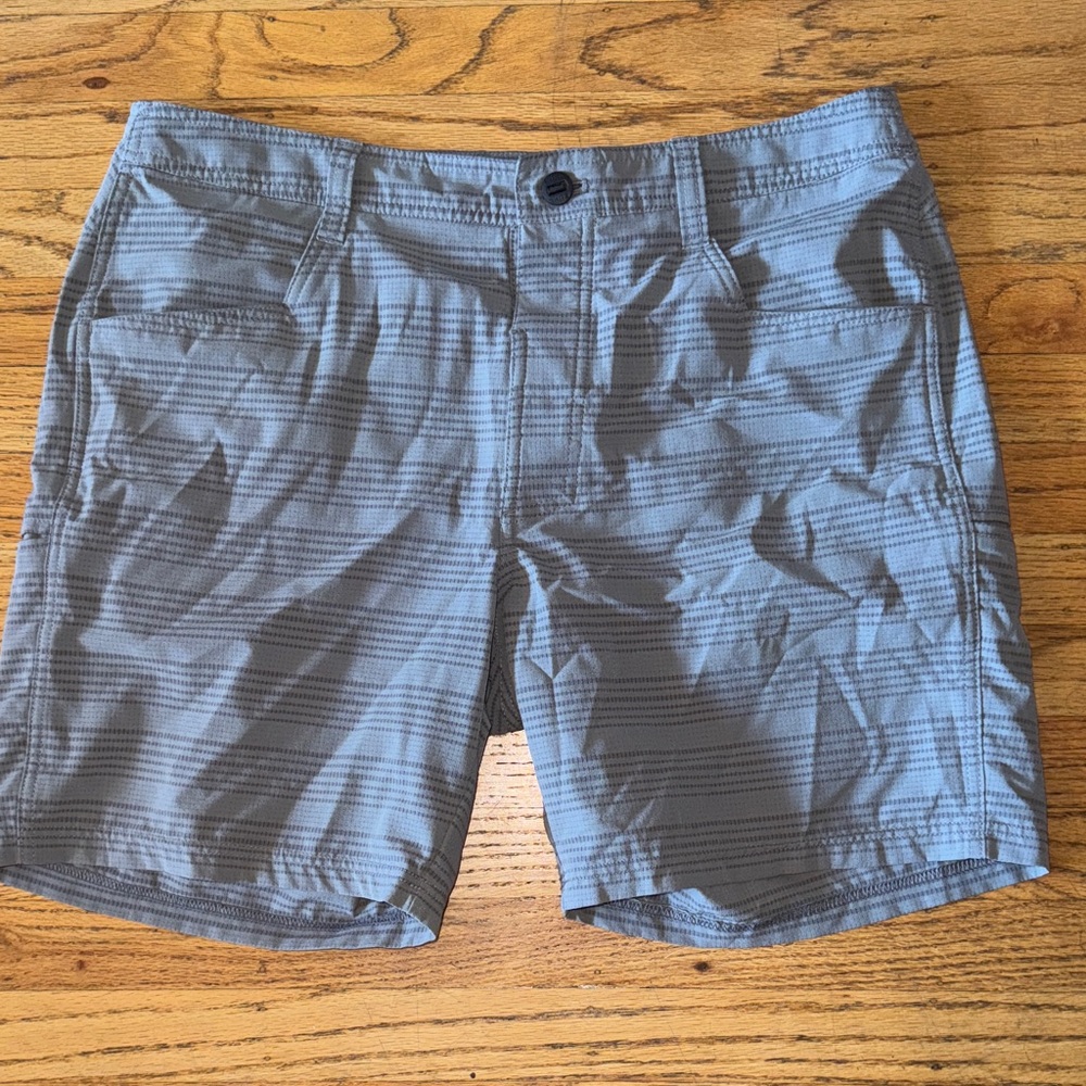 Kuhl Gray Striped Shorts